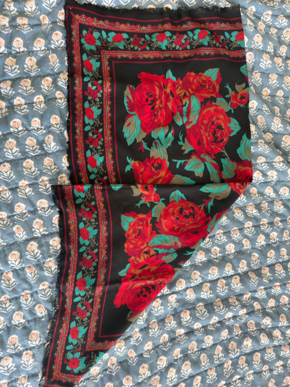 Beautiful Vintage Floral/Red Rose Scarf for Head or Neck - Black w Border